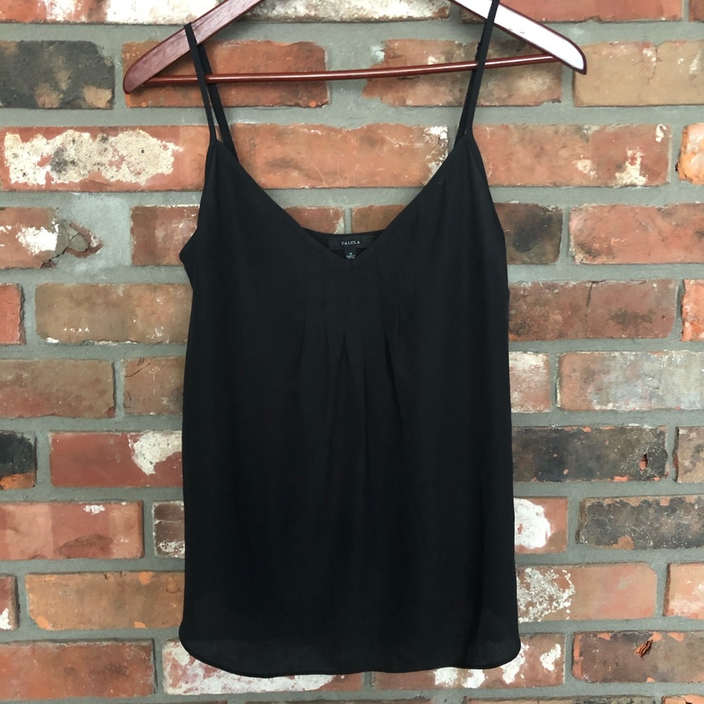 Aritzia Talula camisole tank